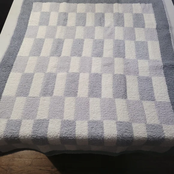 Barefoot Dreams Luxe Gray and White Stroller Blanket - Picture 3 of 4